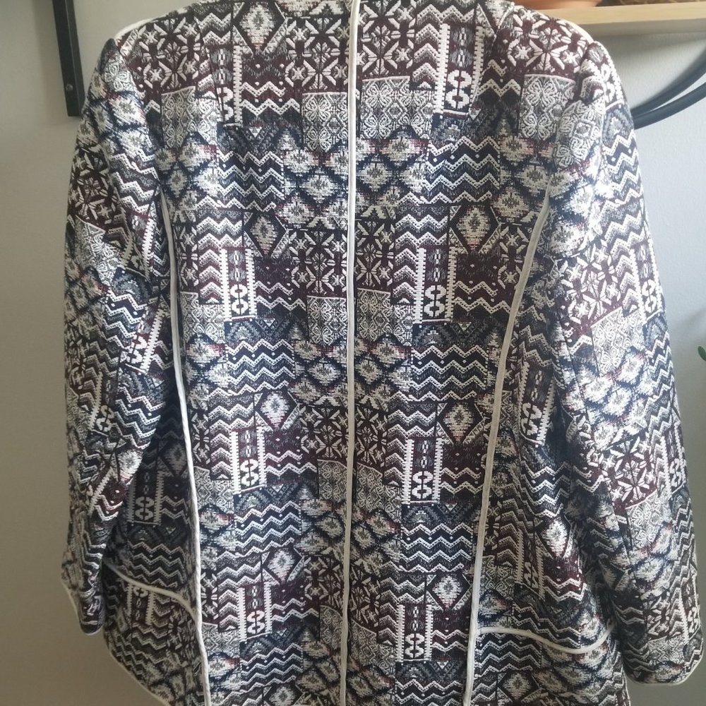 Zara- Aztec pattern jacket (Large) - Picture 3 of 5